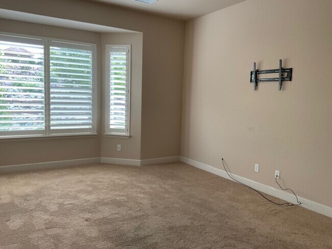 Building Photo - Del Webb Home in Somersett Over 55