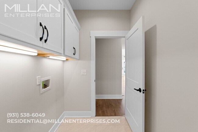 Building Photo - Gated Community Living with Open Views & Designer Kitchen - Experience Elevated Living with a Com...