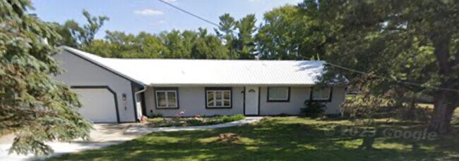 Building Photo - 3443 McCormick Rd