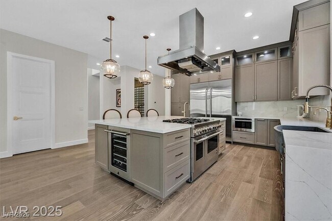 Building Photo - 11906 Port Labelle Dr
