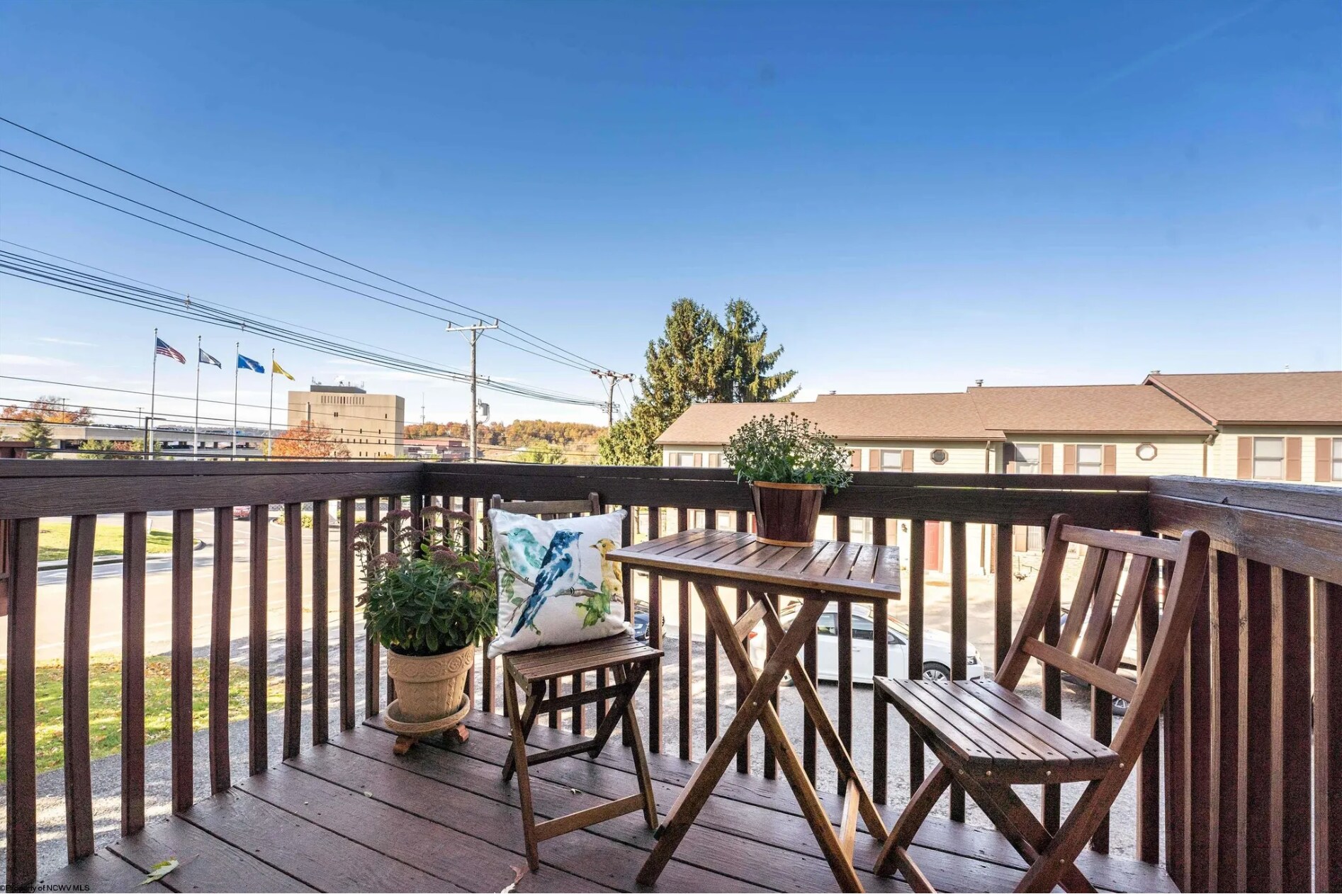 Building Photo - 1080 Willowdale Rd