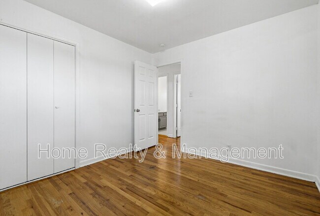 Building Photo - 10712 Loren Ln