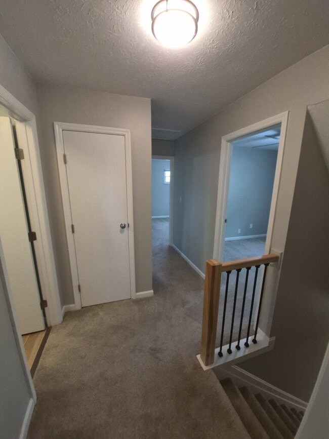 Building Photo - 8511 Coran Dr