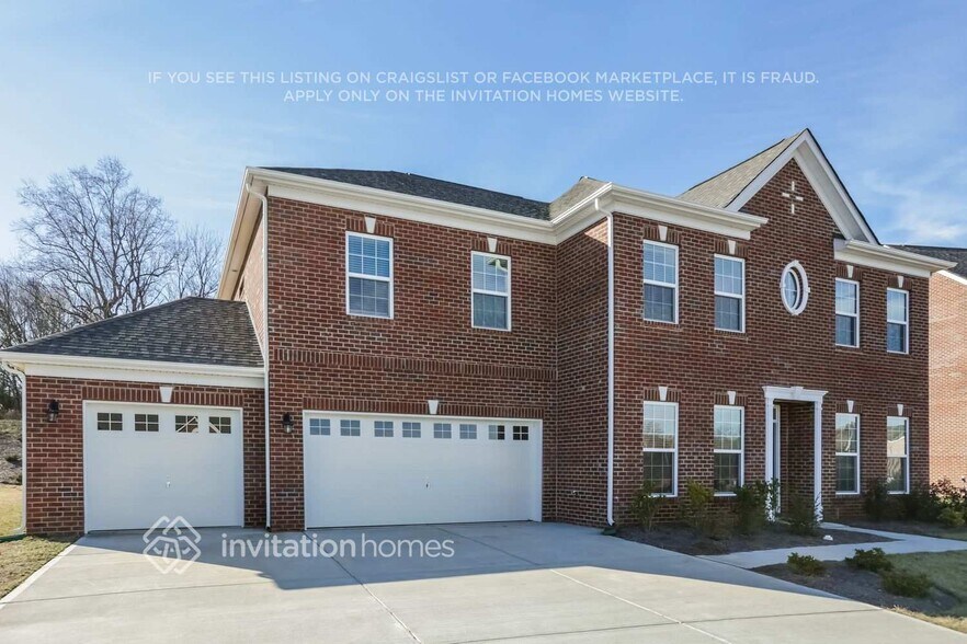 Primary Photo - 11350 Cedarvale Farm Pkwy