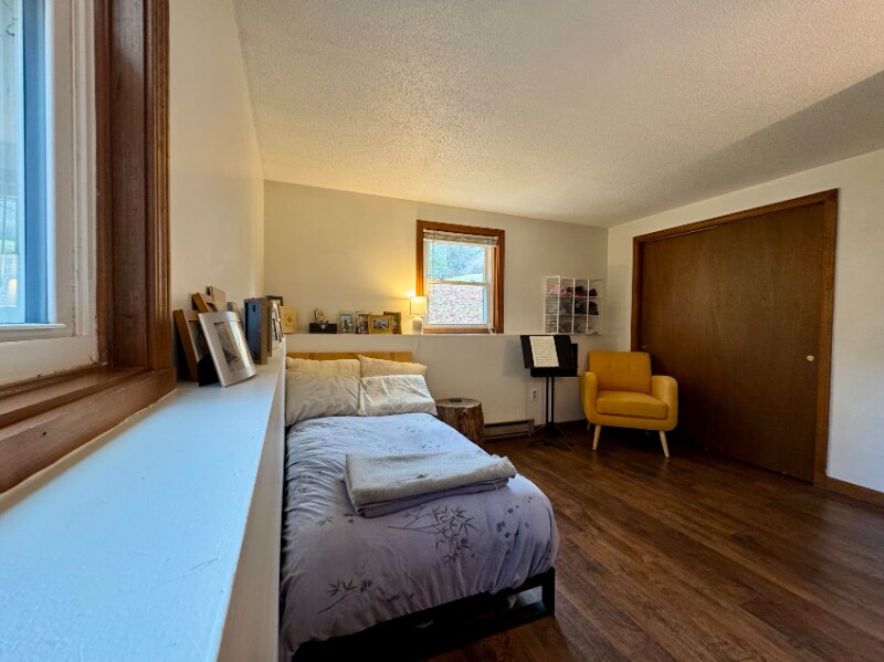 Building Photo - 27 N Hillside Rd