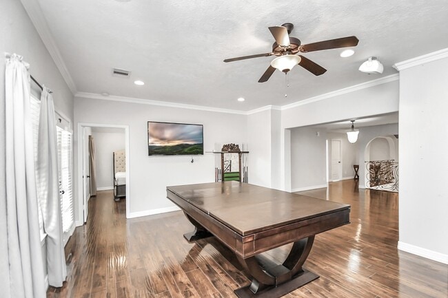 Building Photo - 160 Frst Trce Ln