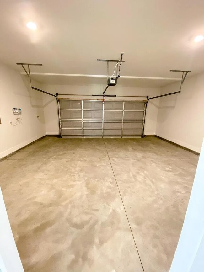 Building Photo - 4 BED | 2.5 BATH | 2-CAR GARAGE | BROOKLINE AT HIGHLANDS POOLER | AVAILABLE NOW