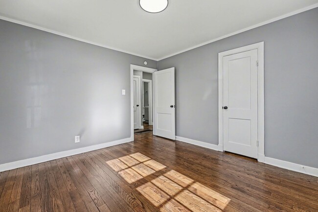 Building Photo - Charming Renovated Home Near U of M – Featuring Expansive Workshop & Garage