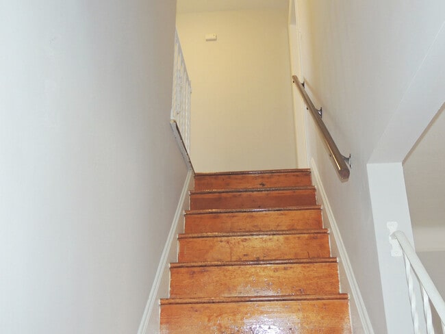 Building Photo - 710-712 E. 222nd St.