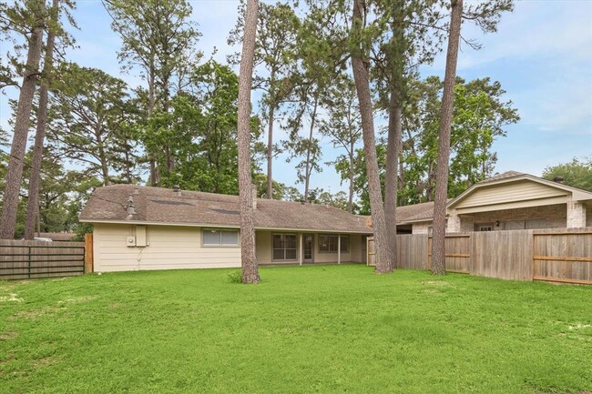 Building Photo - 13910 E Cypress Forest Dr