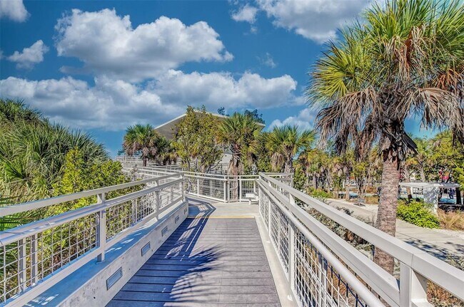 Building Photo - 412 Treasure Boat Way
