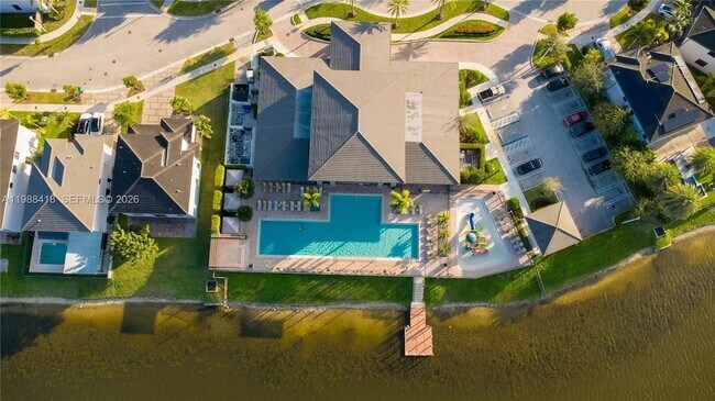 Building Photo - 15785 NW 91st Ct