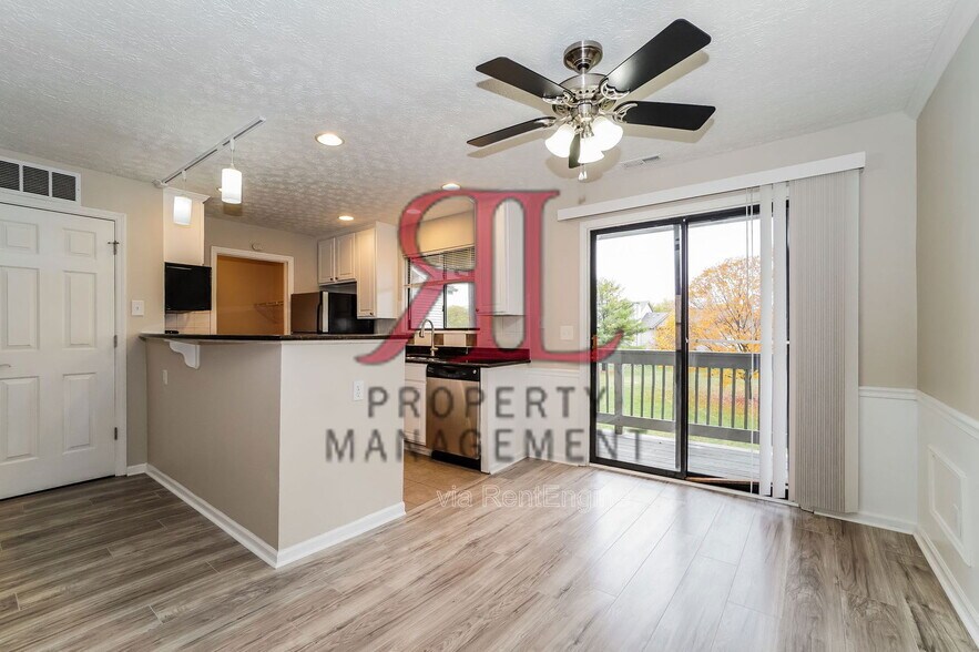 Building Photo - 2733 Greystone Dr