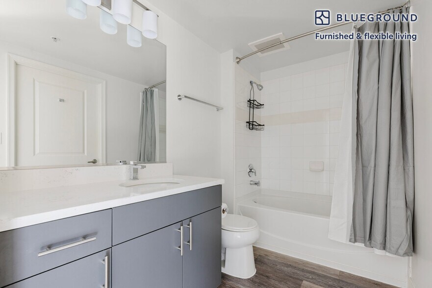 Building Photo - 1301 M St NW