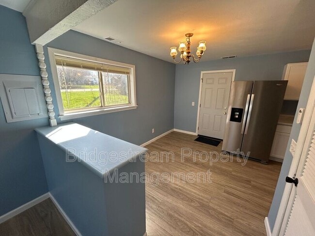 Building Photo - 306 Buckeye Ave