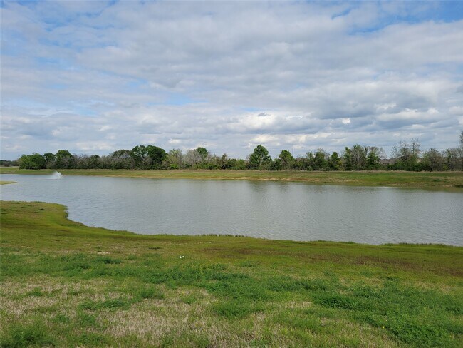 Building Photo - 7015 Halifax Harvest Ln