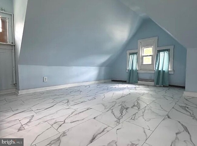 Building Photo - 110 S Broad St