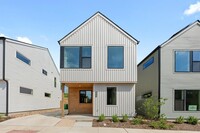 Building Photo - 3704 Jetson Wy