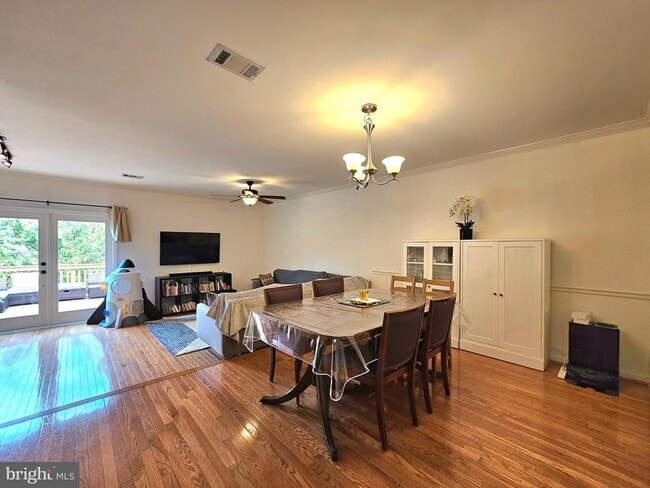 Building Photo - 5939 Heatherwood Ct