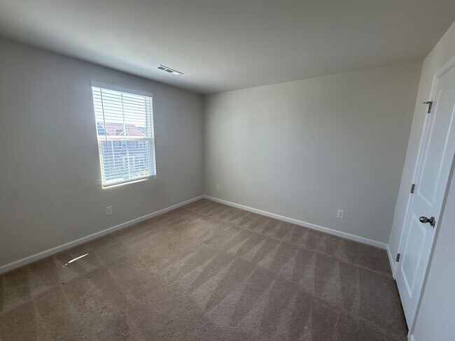 Building Photo - 3009 Sapgate Ln