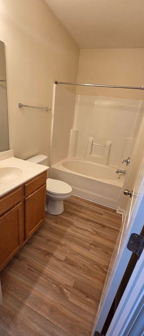 Building Photo - Great condo near Hanes Mall area, Clemmons and I40
