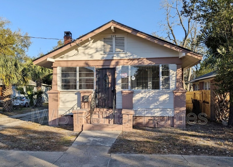 Primary Photo - 343 W 40th St