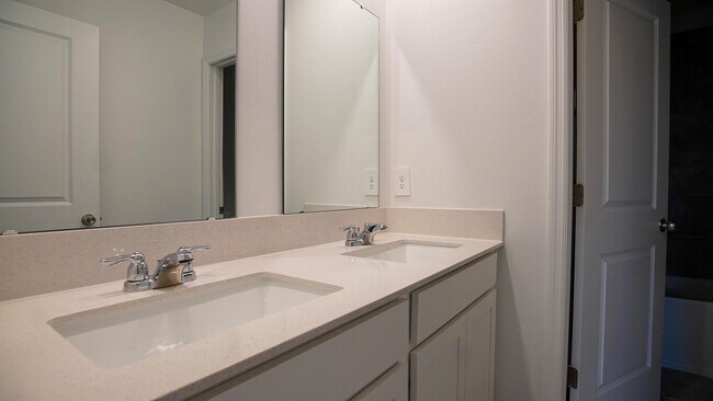 Building Photo - 2331 Burney Fls Ln