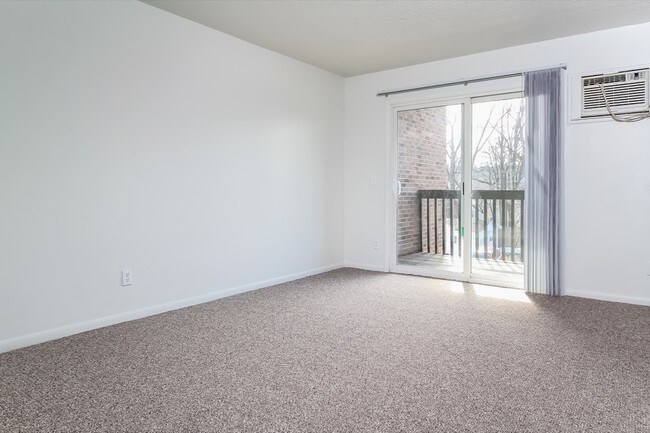 Building Photo - 1st Month Free!