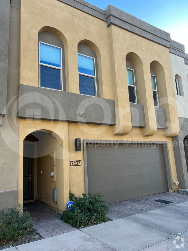 Building Photo - 7437 E Via De Luna Dr
