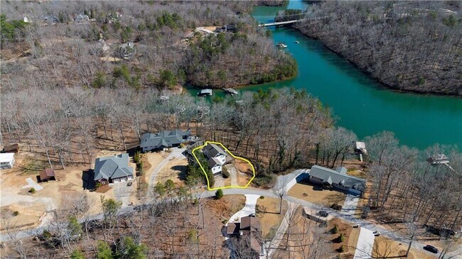 Building Photo - 5997 Warpath Rd