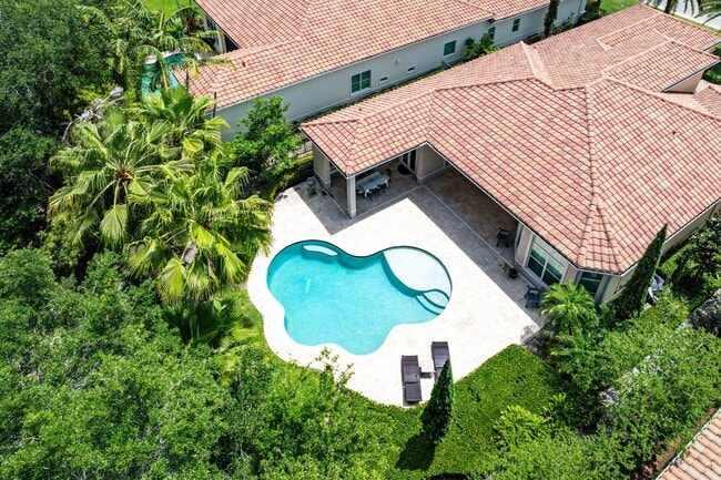 Building Photo - 12121 Sunnydale Dr