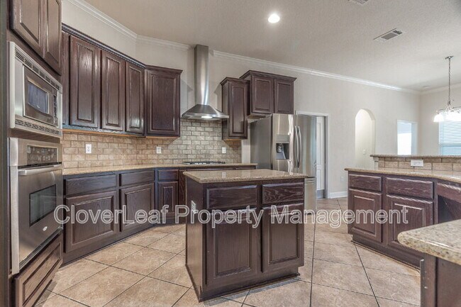 Building Photo - 11219 Thorn Apple