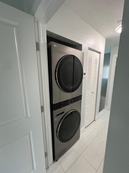 Building Photo - 67 SW 3rd St