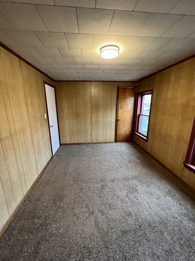 Building Photo - 1114 Hamilton Ave