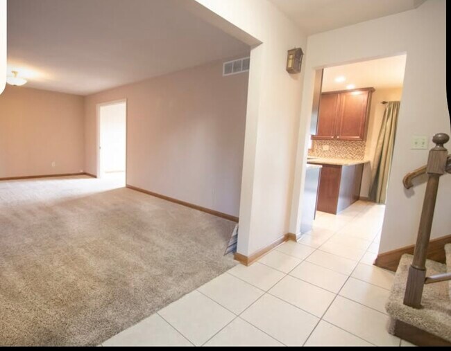 Building Photo - 1115 Sioux Dr