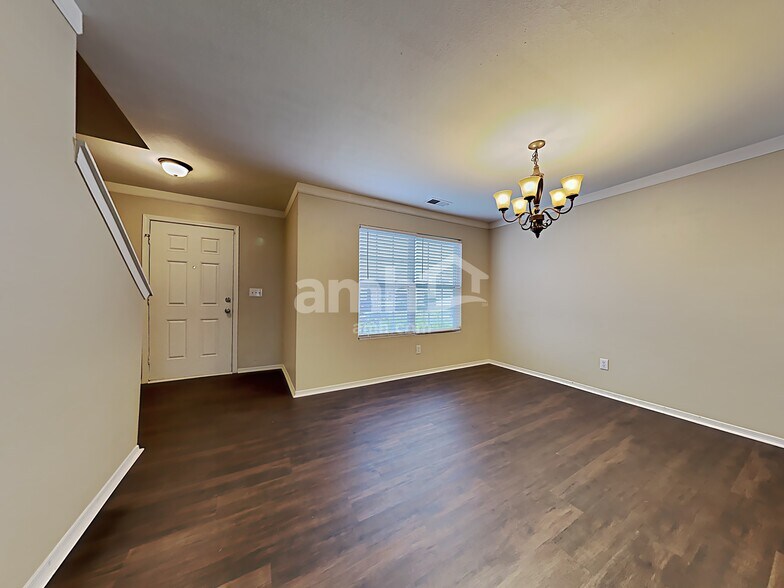 Building Photo - 11021 Dry Stone Dr