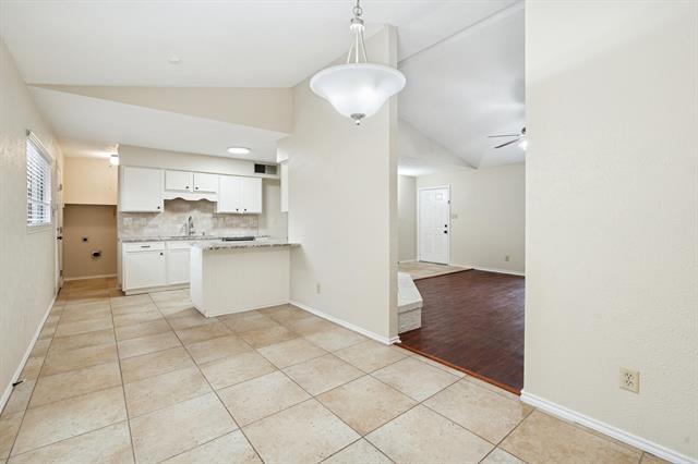 Building Photo - 1312 Springview Dr