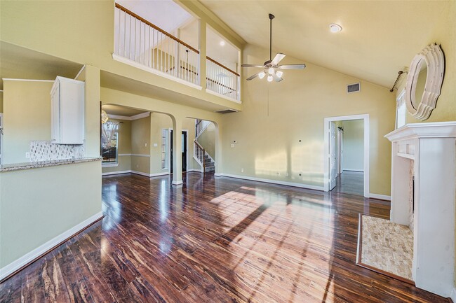 Building Photo - 3403 Hickory Creek Dr