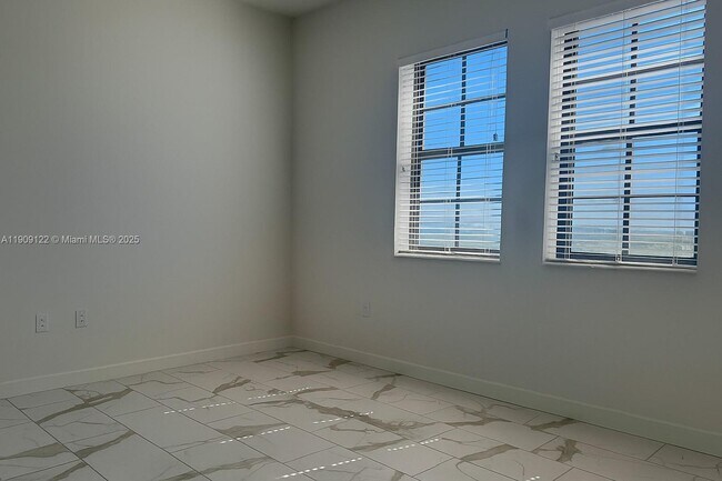 Building Photo - 101 E Camino Real