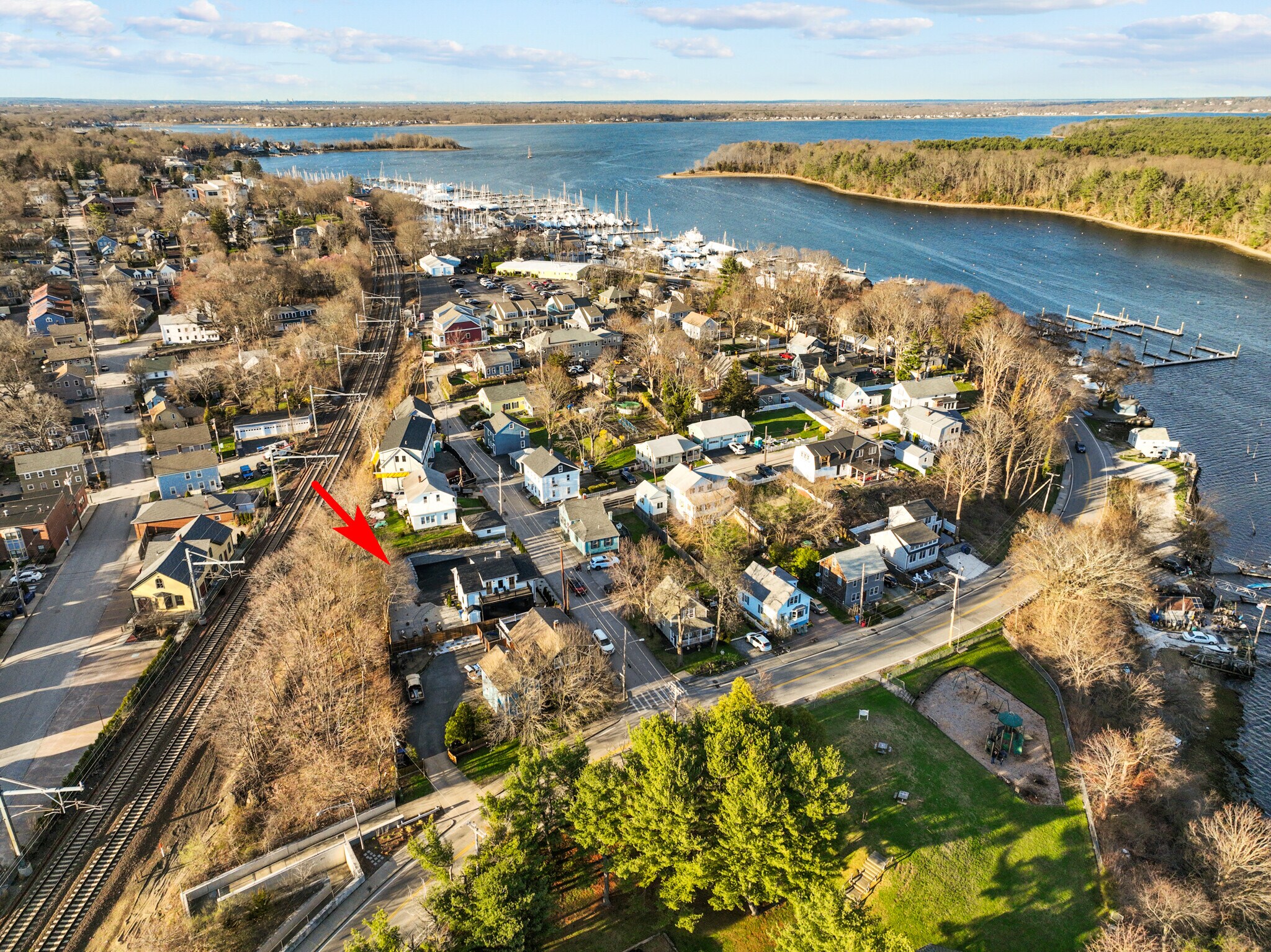 Building Photo - 29 Lion St