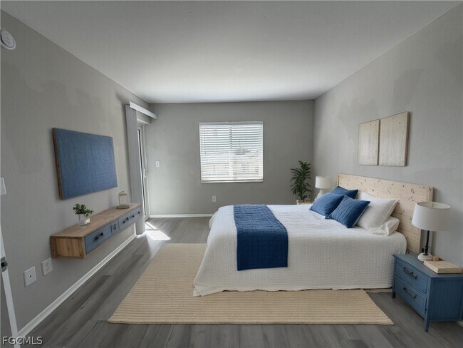 Building Photo - 1248 SE 7th St