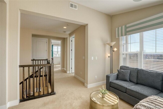Building Photo - Beautiful Spacious 4 bed/4.5 bathroom in Broomfield - Available NOW!