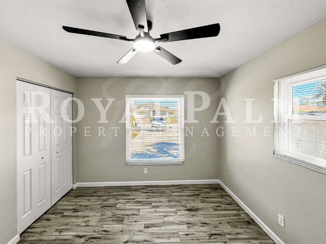 Building Photo - 18660 Miami Blvd