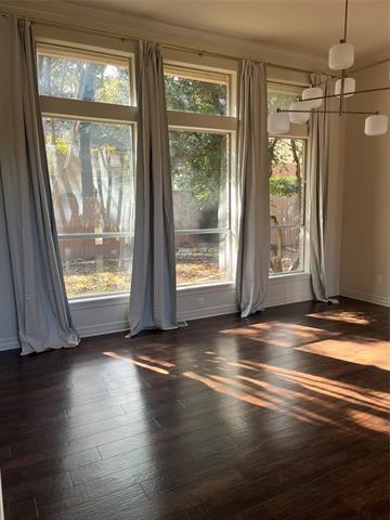 Building Photo - 920 Cat Hollow Ct