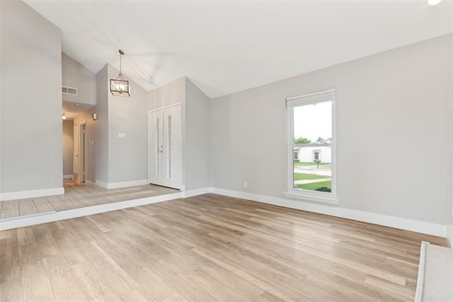 Building Photo - 2114 Wheaton Dr