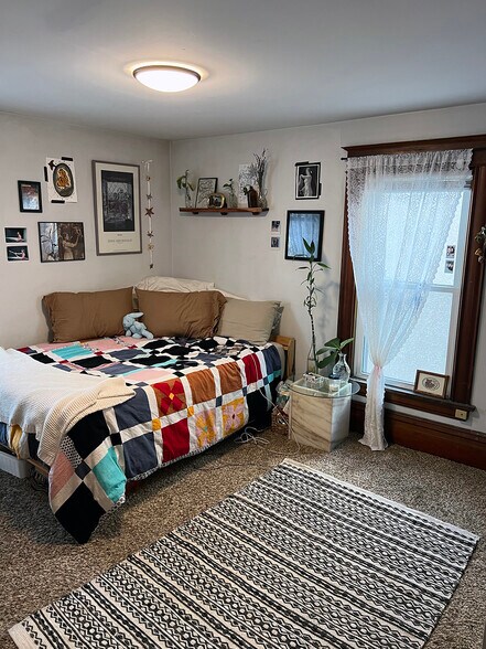 Bedroom second floor. - 1031 14th Ave SE
