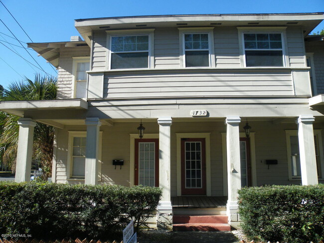 Primary Photo - 1732 Naldo Ave