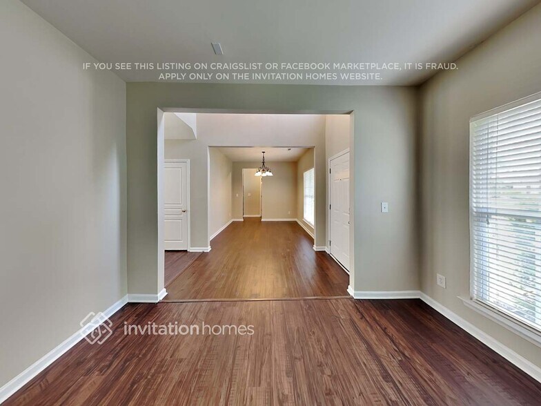 Building Photo - 6103 The Meadows Ln