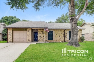 Building Photo - 2507 Arapaho Dr