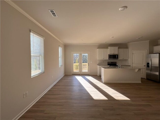 Building Photo - 78 Hughes Pl Dr